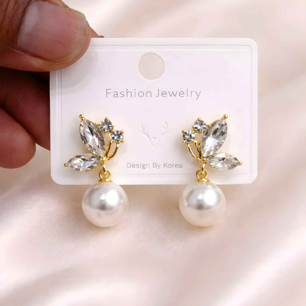 Crystal Butterfly Pearl Drop Earrings ✨